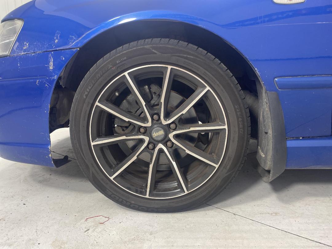 Photo '8' of Ford Falcon BF2 XR6 Photo '8' of Ford Falcon BF2 XR6