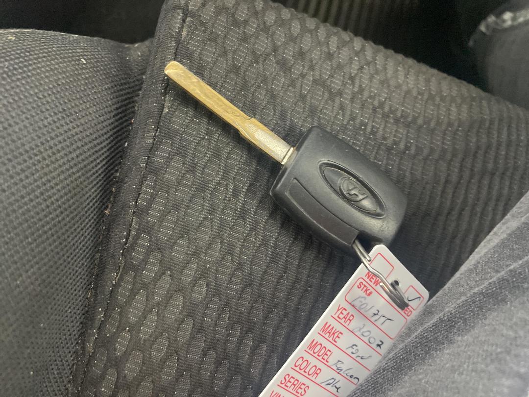 Photo '20' of Ford Falcon BF2 XR6 Photo '20' of Ford Falcon BF2 XR6