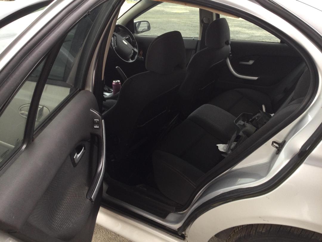 Photo '17' of Ford Falcon BF2 XR6 Photo '17' of Ford Falcon BF2 XR6