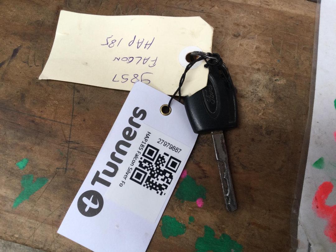 Photo '20' of Ford Falcon BF2 XR6 Photo '20' of Ford Falcon BF2 XR6