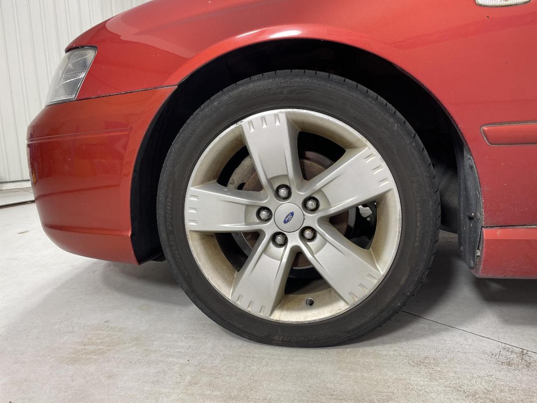 Photo '8' of Ford Falcon BF2 XR6