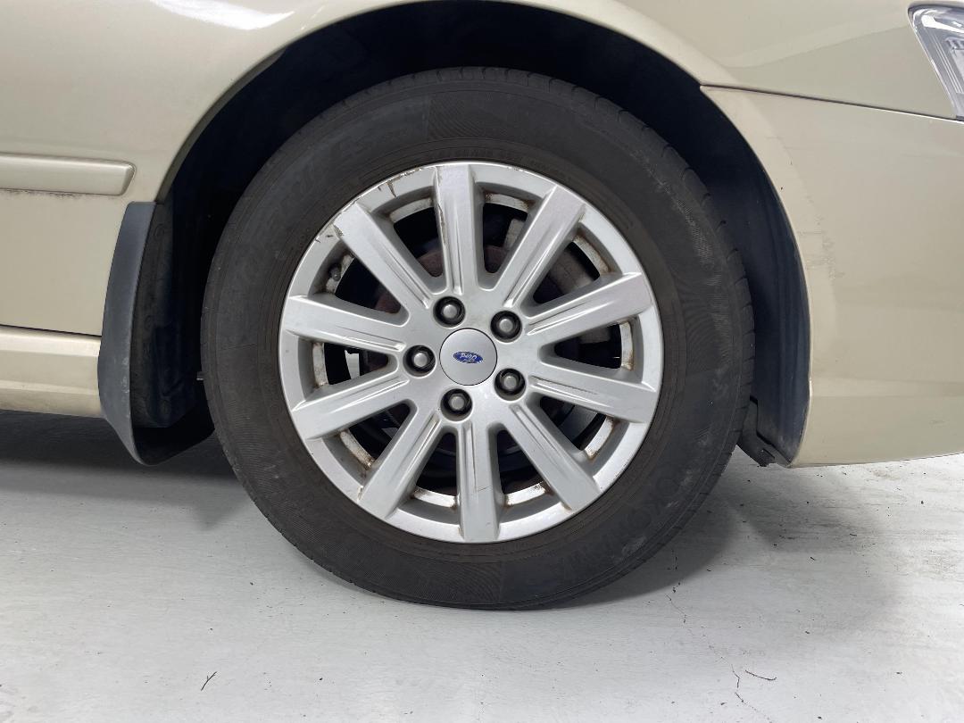 Photo '9' of Ford Falcon