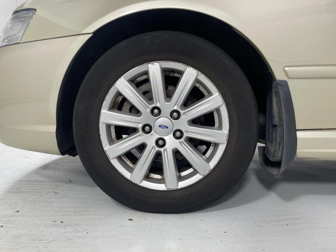 Photo '10' of Ford Falcon