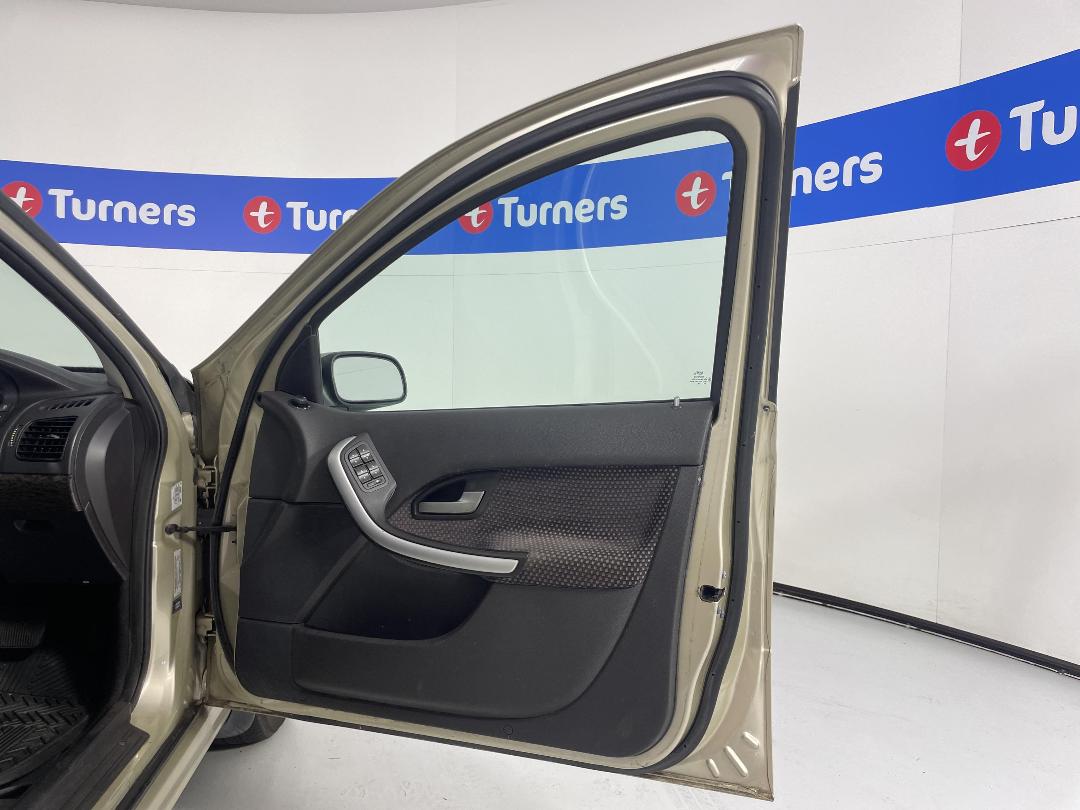 Photo '15' of Ford Falcon