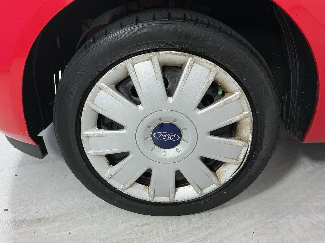 Photo '10' of Ford Fiesta Photo '10' of Ford Fiesta