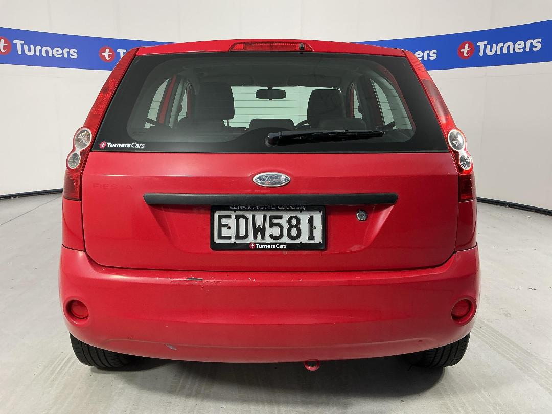 Photo '6' of Ford Fiesta Photo '6' of Ford Fiesta