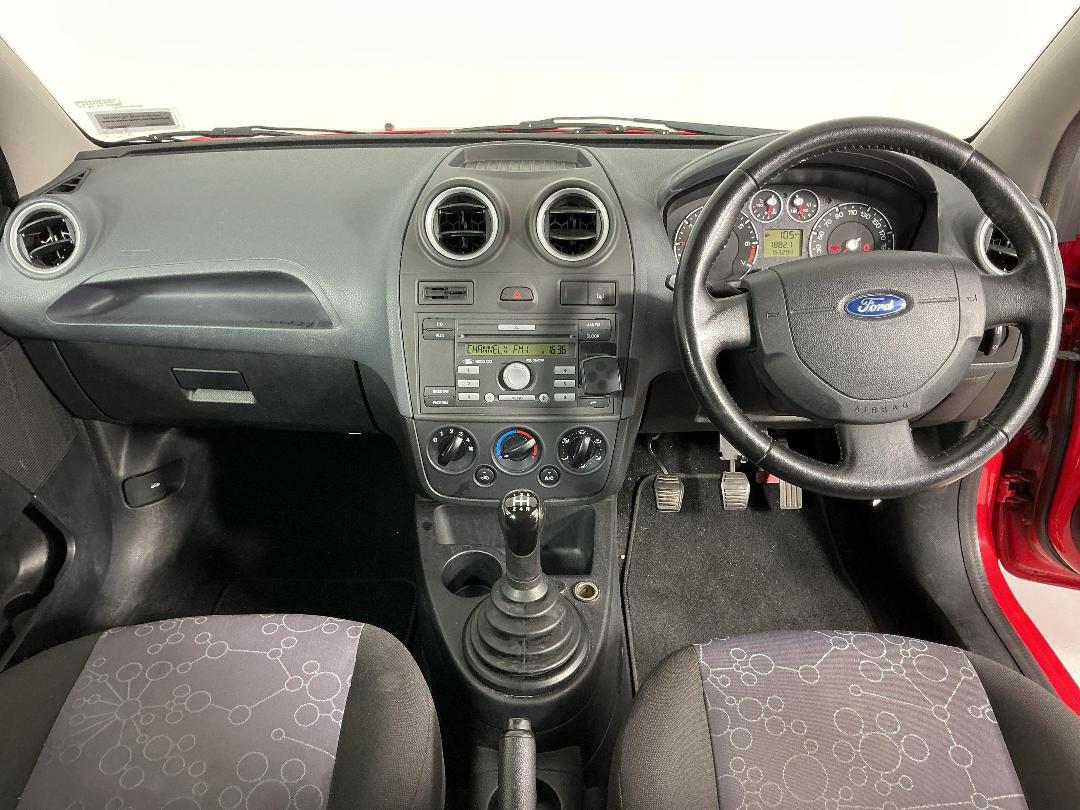 Photo '17' of Ford Fiesta Photo '17' of Ford Fiesta