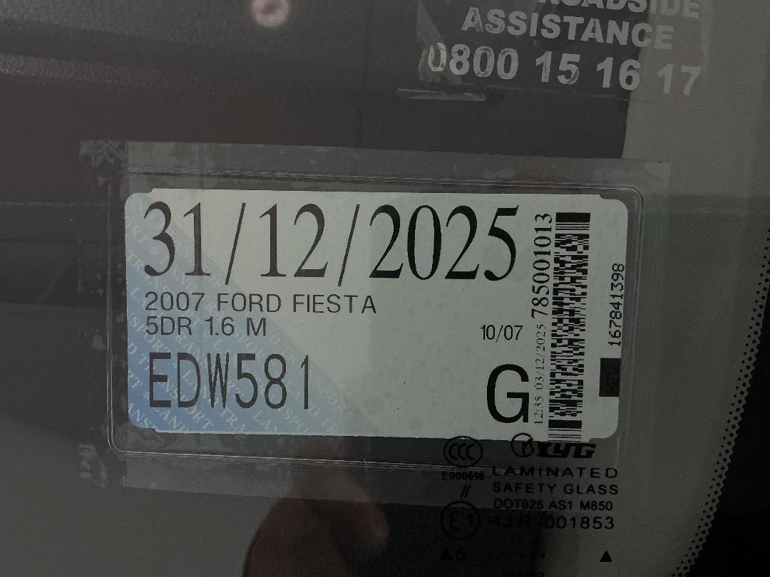 Photo '25' of Ford Fiesta Photo '25' of Ford Fiesta