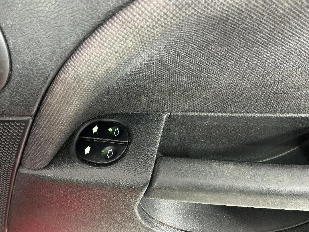 Photo '23' of Ford Fiesta Photo '23' of Ford Fiesta