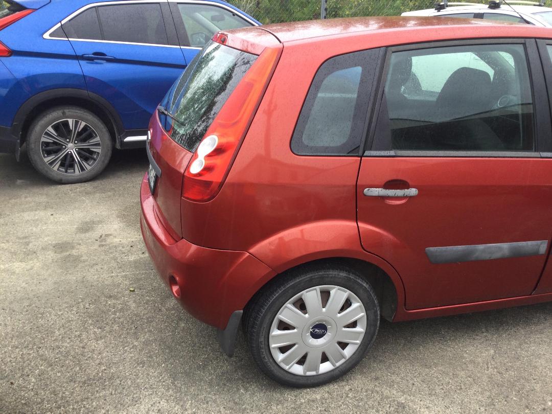 Photo '6' of Ford Fiesta Photo '6' of Ford Fiesta