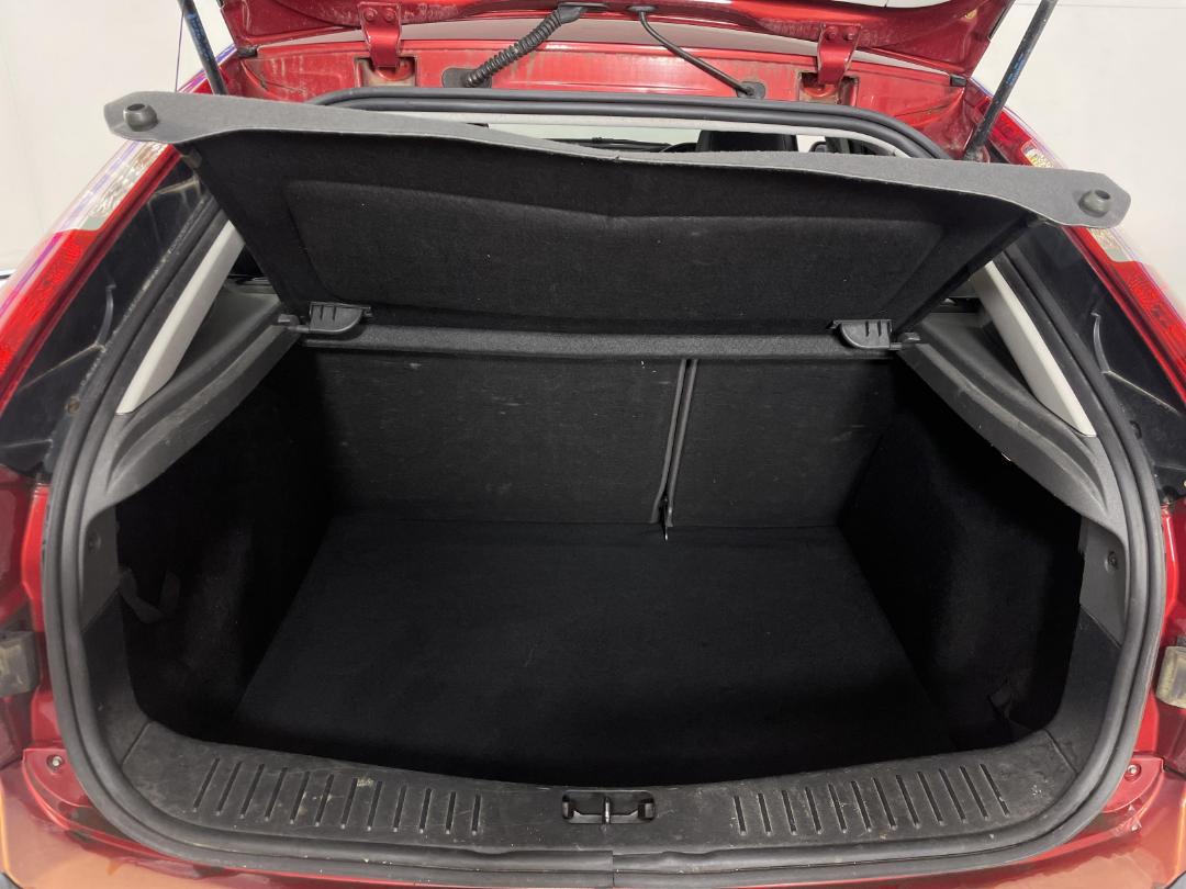 Photo '14' of Ford Focus