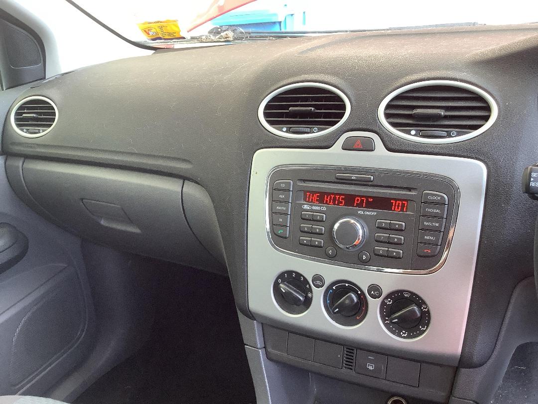 Photo '15' of Ford Focus Photo '15' of Ford Focus