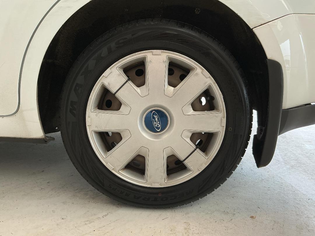 Photo '11' of Ford Focus