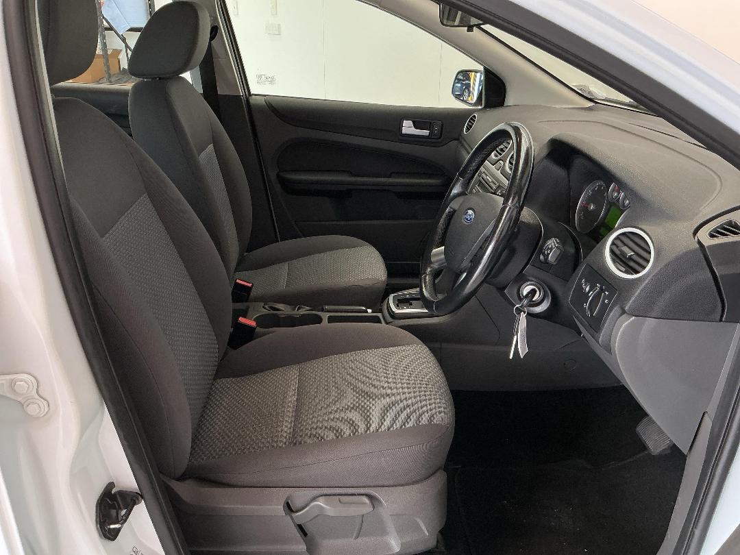 Photo '16' of Ford Focus