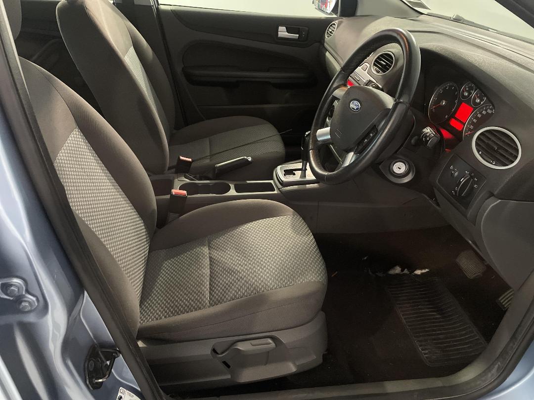 Photo '16' of Ford Focus