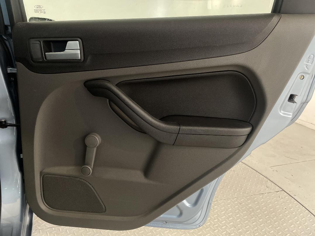 Photo '19' of Ford Focus