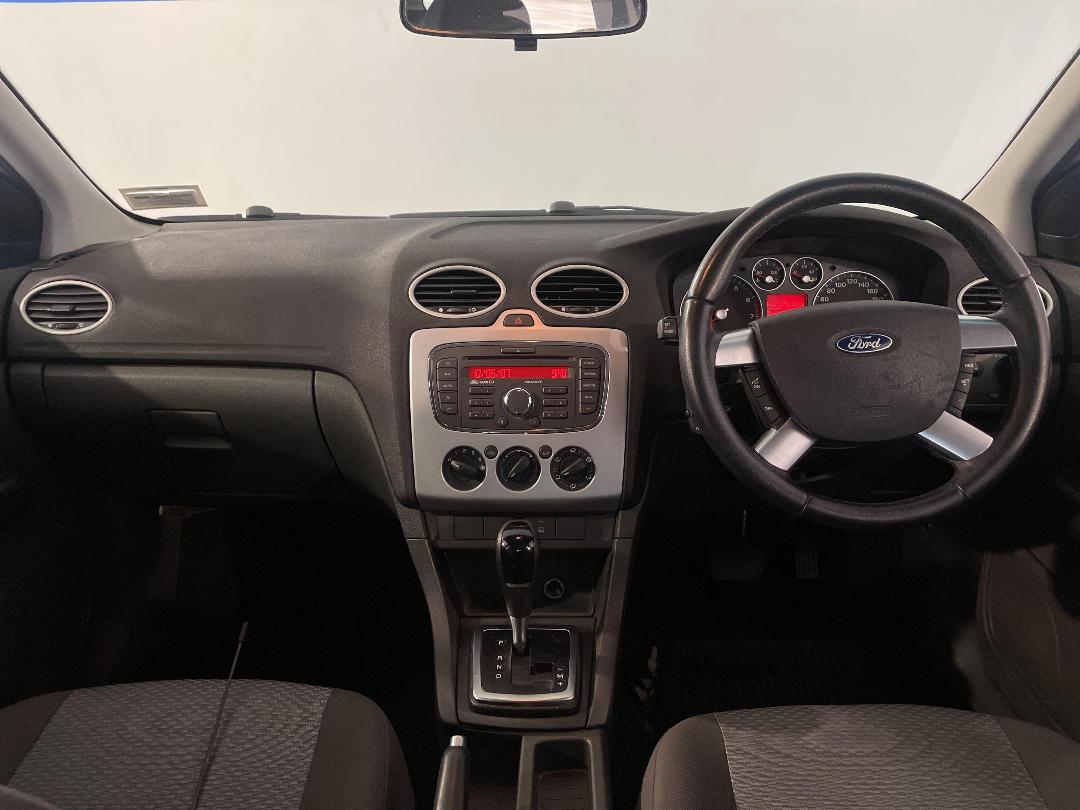 Photo '17' of Ford Focus