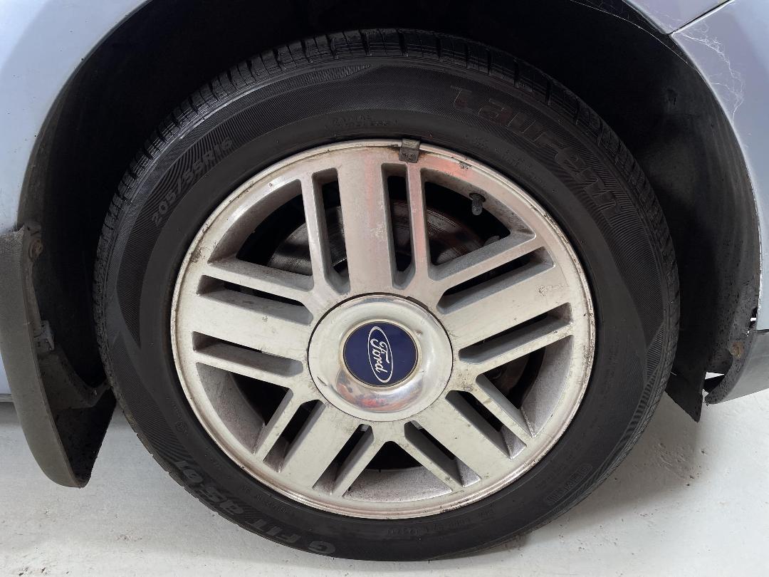 Photo '9' of Ford Focus Photo '9' of Ford Focus