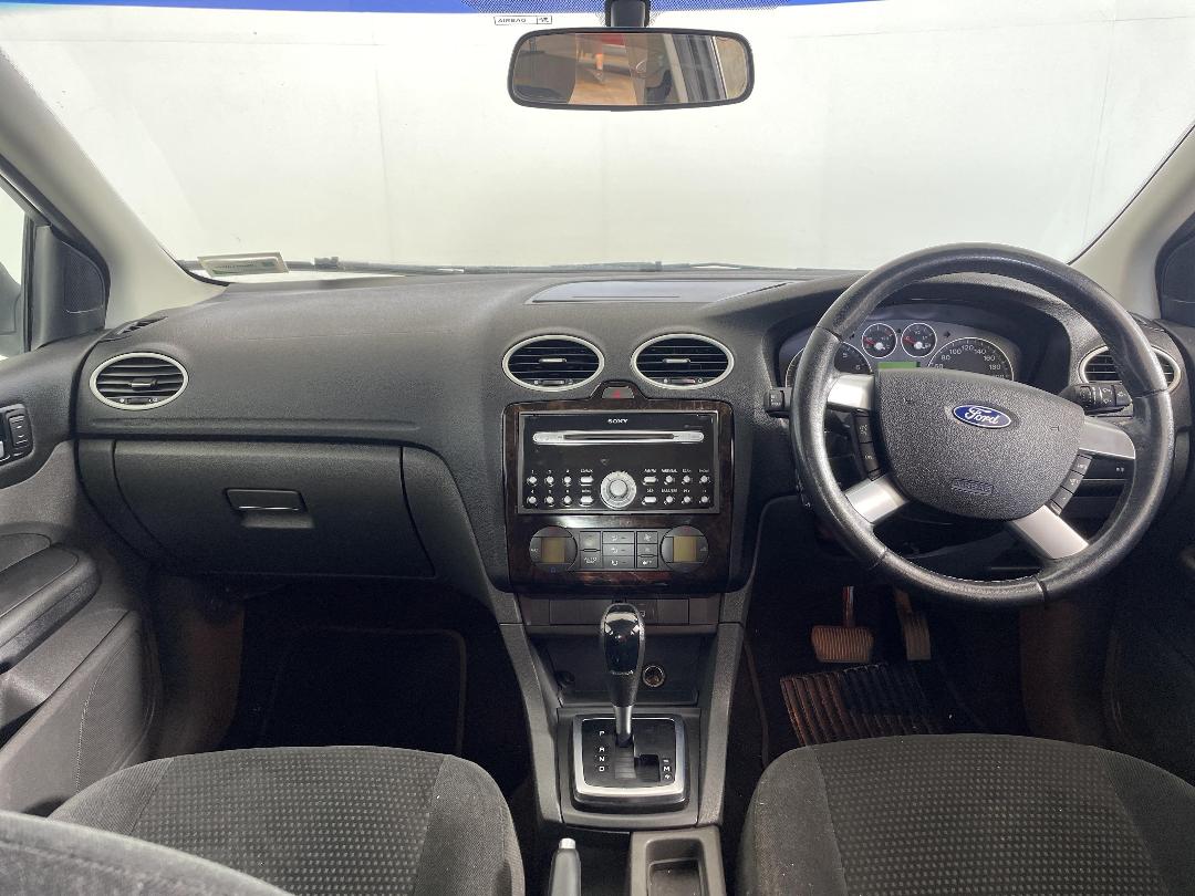 Photo '17' of Ford Focus Photo '17' of Ford Focus