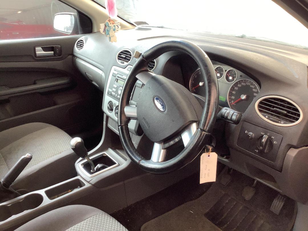 Photo '10' of Ford Focus