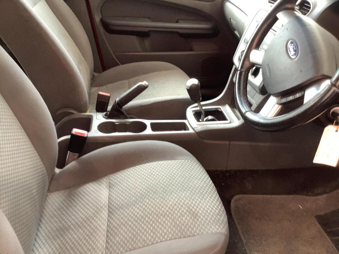 Photo '11' of Ford Focus