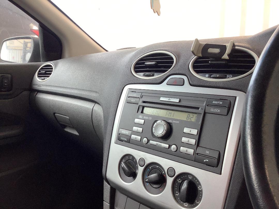 Photo '16' of Ford Focus