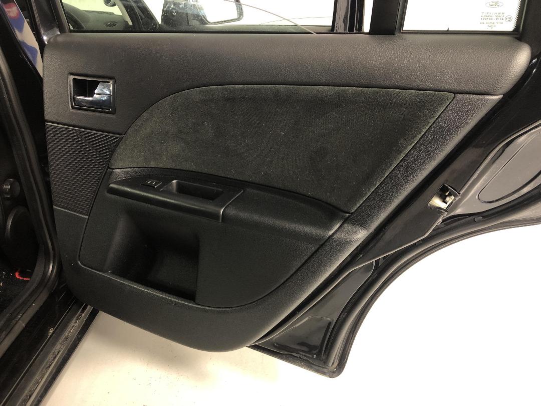 Photo '17' of Ford Mondeo Photo '17' of Ford Mondeo