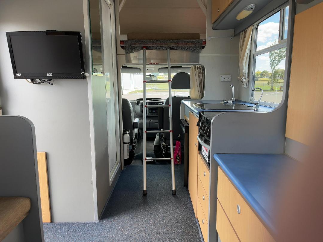 Photo '15' of Ford Transit 350L TD CC A Motorhome