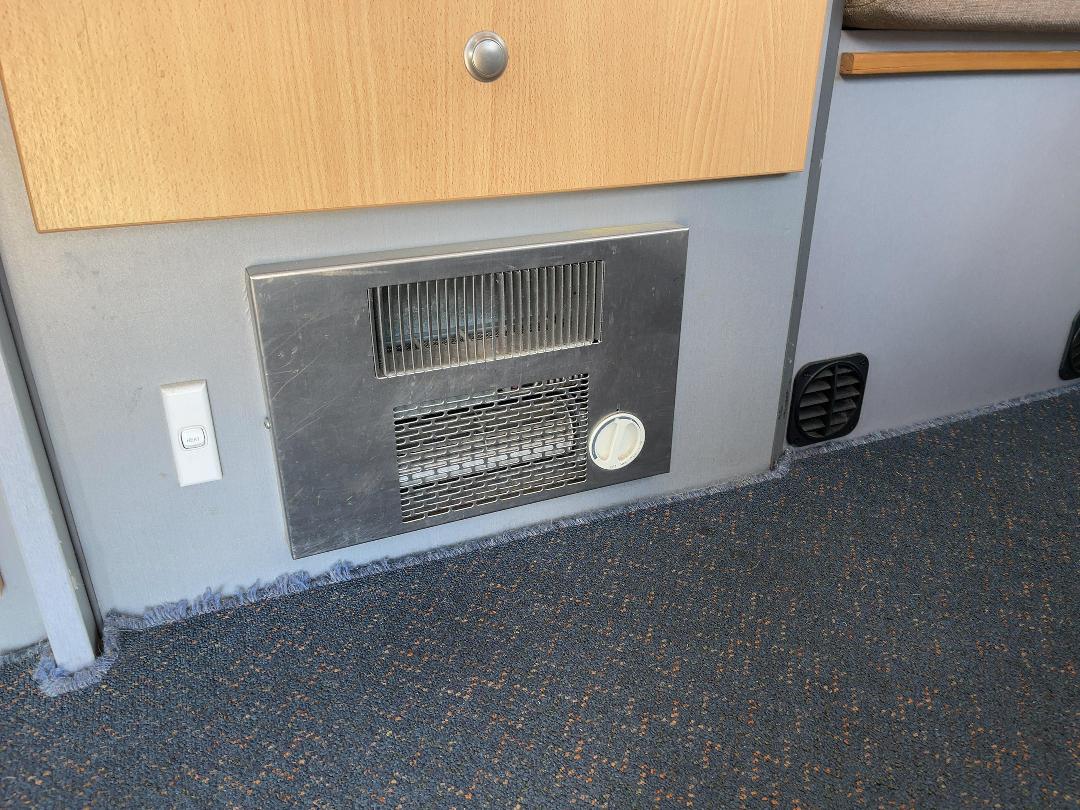 Photo '32' of Ford Transit 350L TD CC A Motorhome