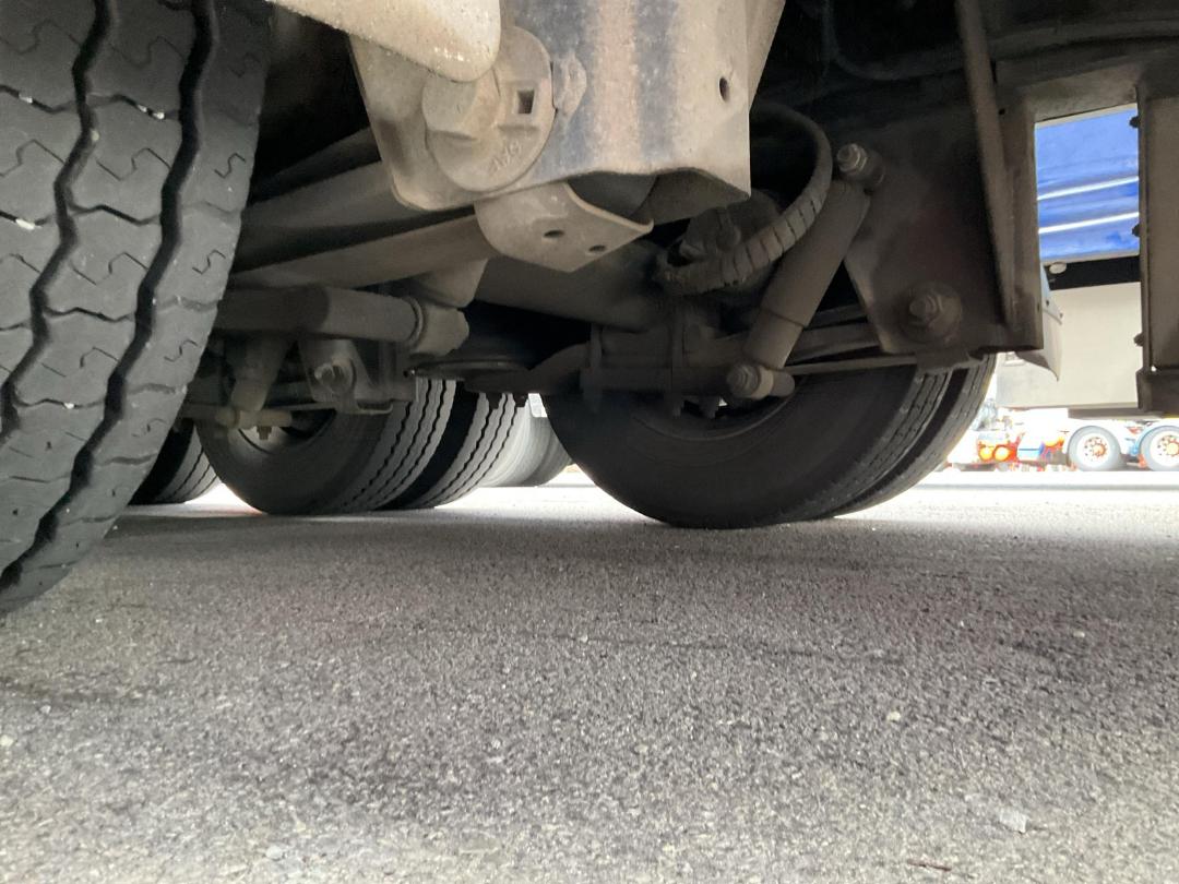 Photo '6' of Fruehauf FBC S3B-7.3 Curtainsider Semi Photo '6' of Fruehauf FBC S3B-7.3 Curtainsider Semi