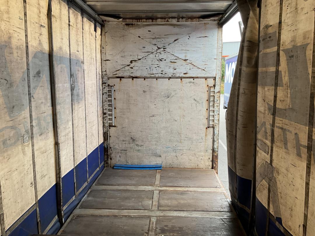 Photo '12' of Fruehauf FBC S3B-7.3 Curtainsider Semi Photo '12' of Fruehauf FBC S3B-7.3 Curtainsider Semi