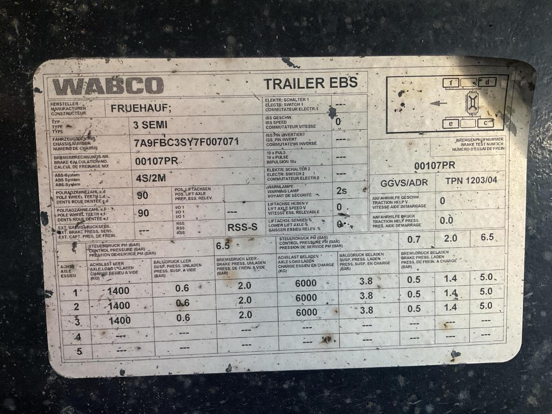 Photo '26' of Fruehauf FBC Curtainsider B-Train