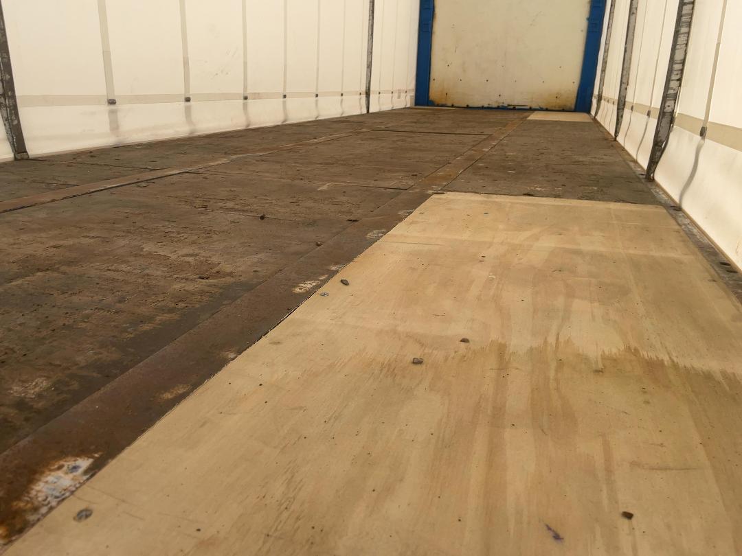 Photo '14' of FRUEHAUF RBC S2S2 9.3 Curtainsider Full Photo '14' of FRUEHAUF RBC S2S2 9.3 Curtainsider Full