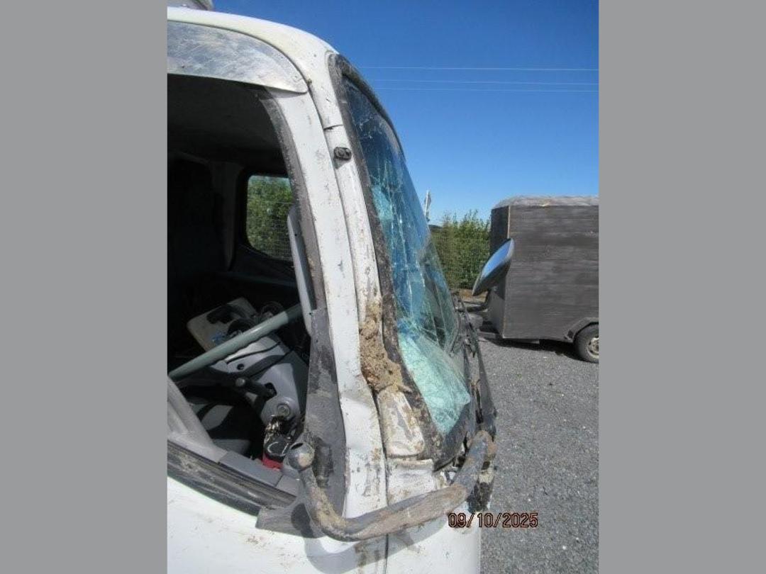 Photo '7' of Fuso Canter Box Body