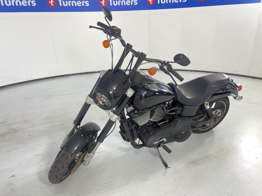 Photo '2' of Harley Davidson Fxdbi