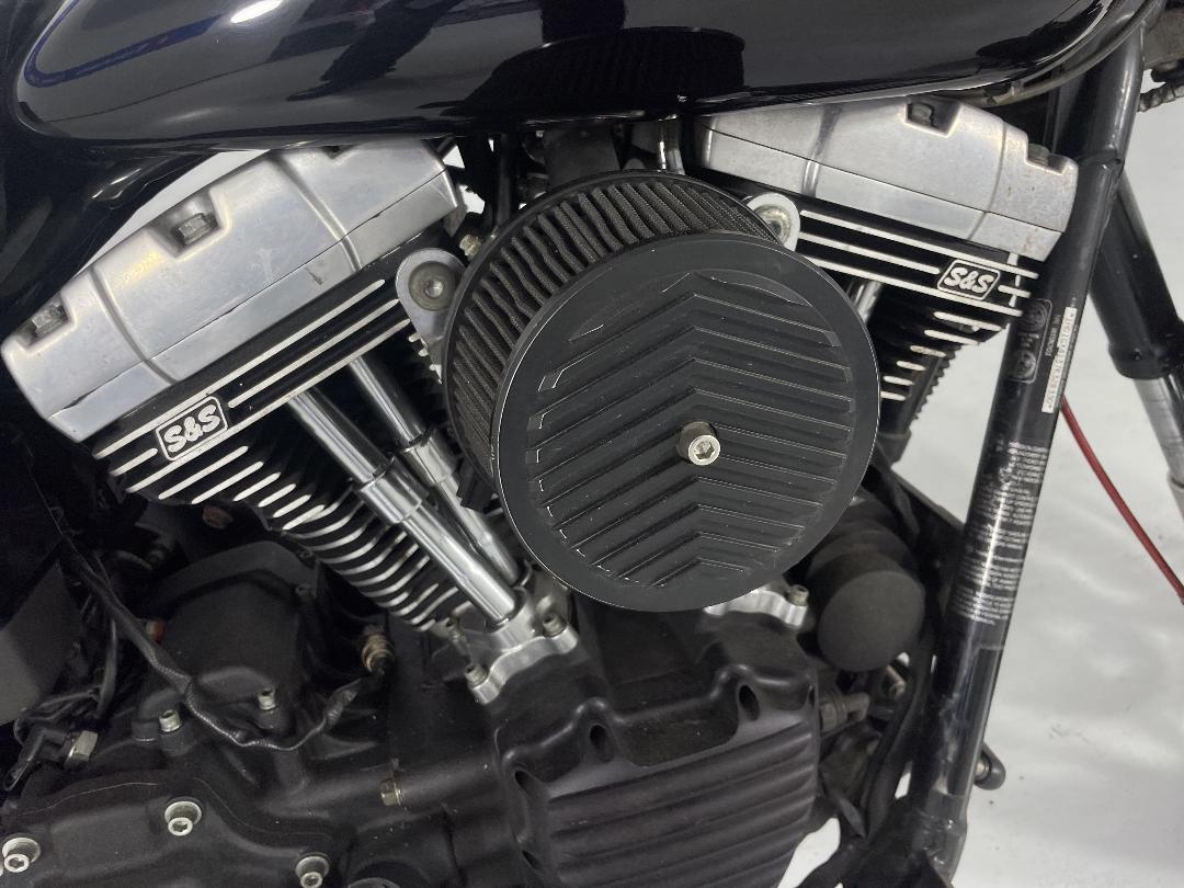 Photo '22' of Harley Davidson Fxdbi