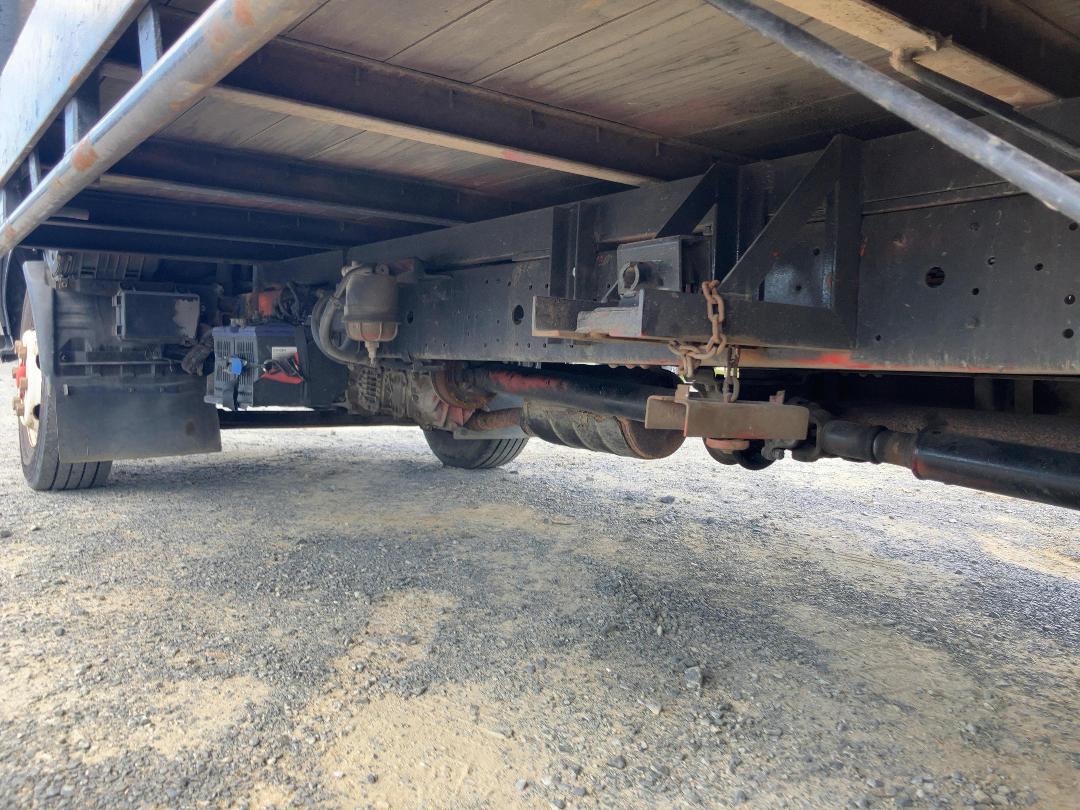 Photo '25' of Hino 300 XZU427R-HKFTDQ3 Curtainsider Photo '25' of Hino 300 XZU427R-HKFTDQ3 Curtainsider