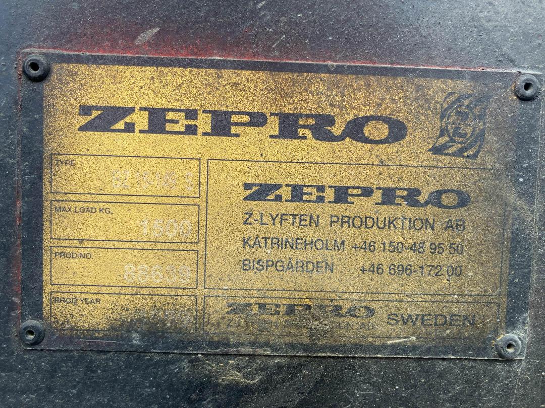 Photo '27' of Hino 300 XZU427R-HKFTDQ3 Curtainsider Photo '27' of Hino 300 XZU427R-HKFTDQ3 Curtainsider