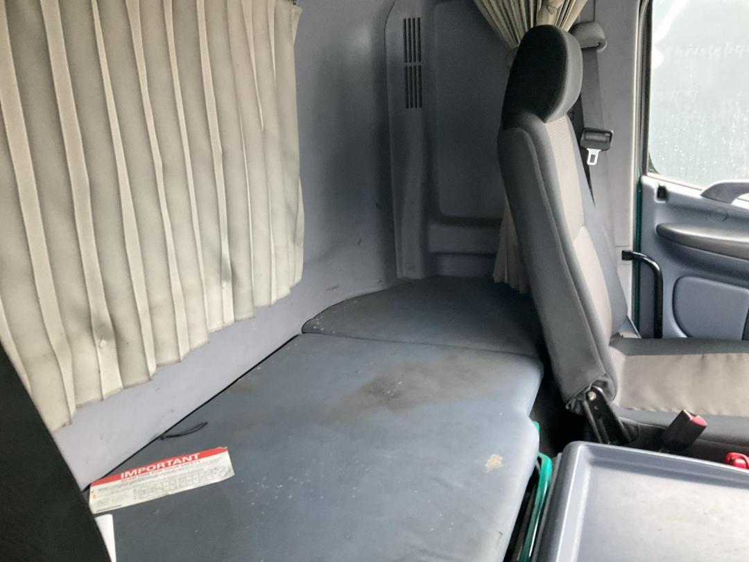 Photo '30' of Hino 700 FY1EUPG Curtainsider