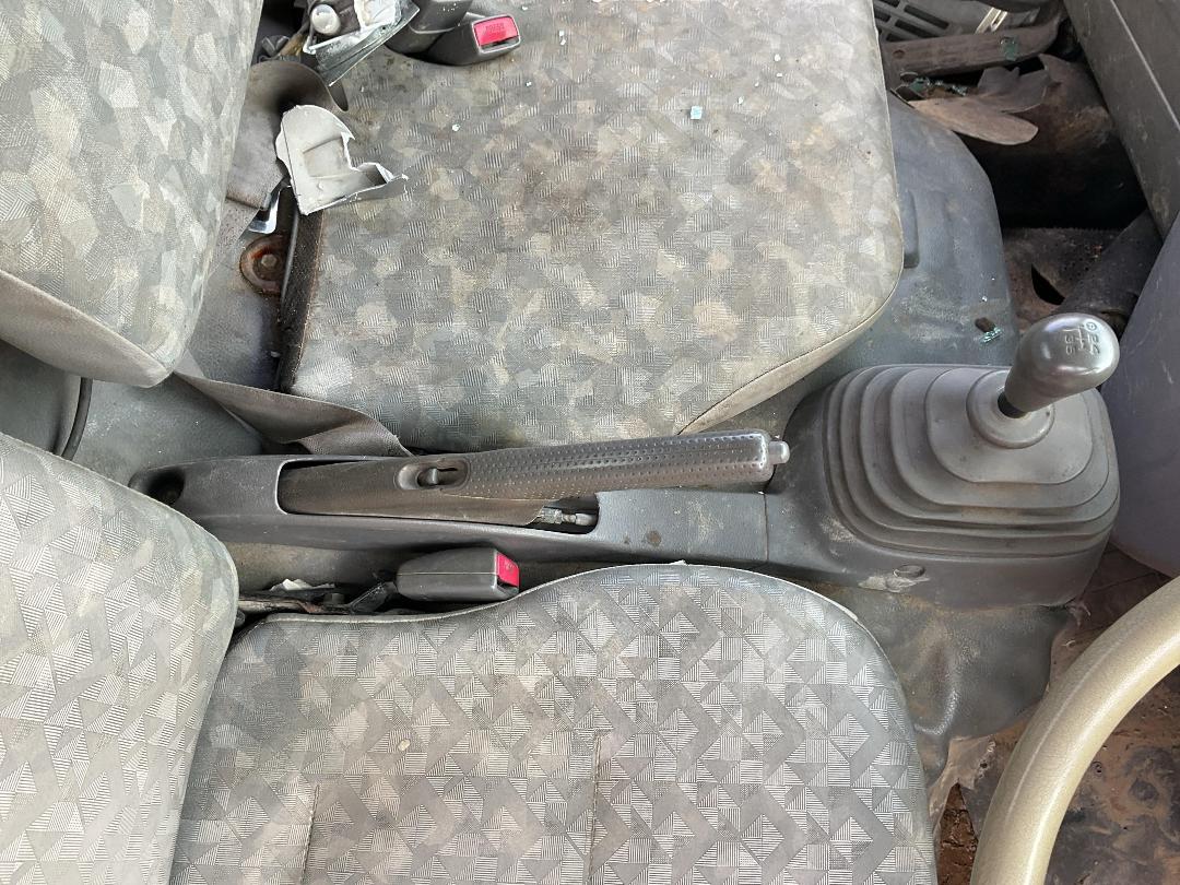 Photo '15' of Hino Dutro Tipper