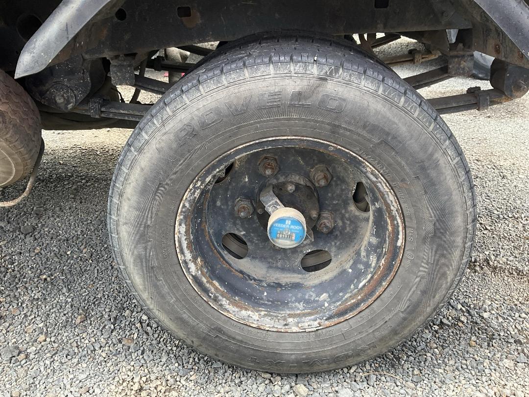 Photo '30' of Hino Dutro Tipper