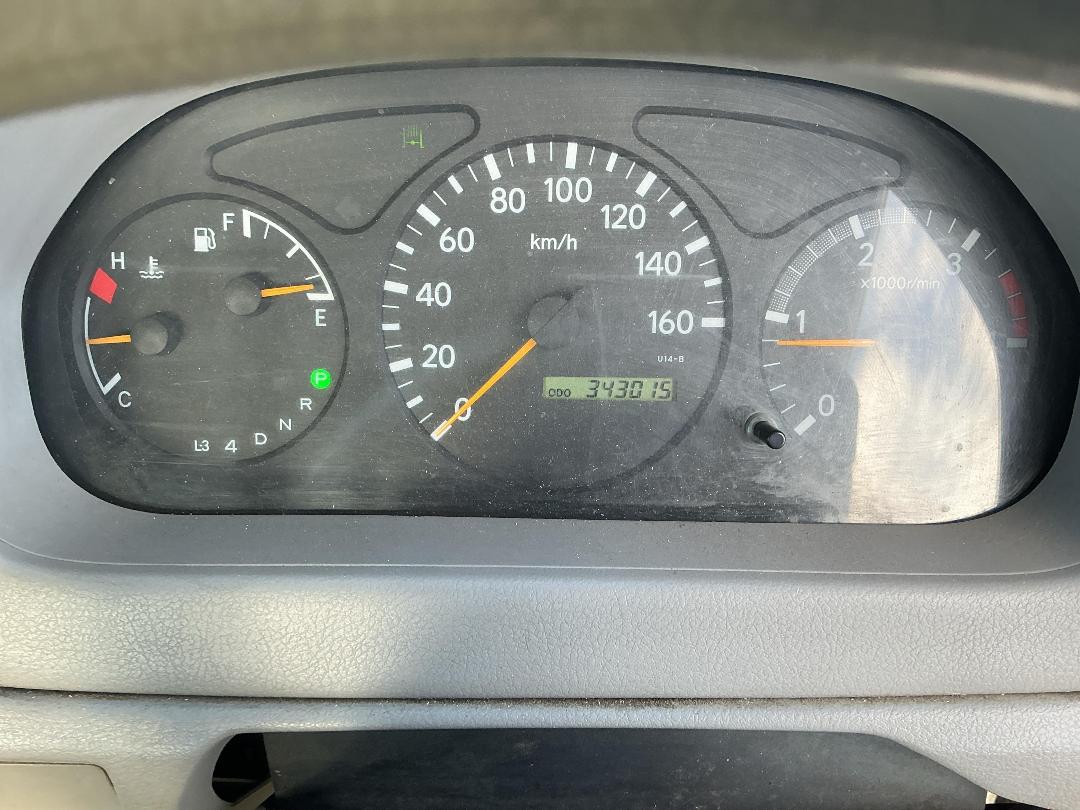 Photo '33' of Hino Dutro Flat Deck