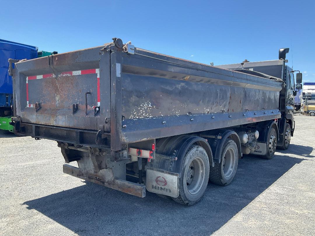 Photo '4' of Hino FY 1Eupg-WPN Tipper