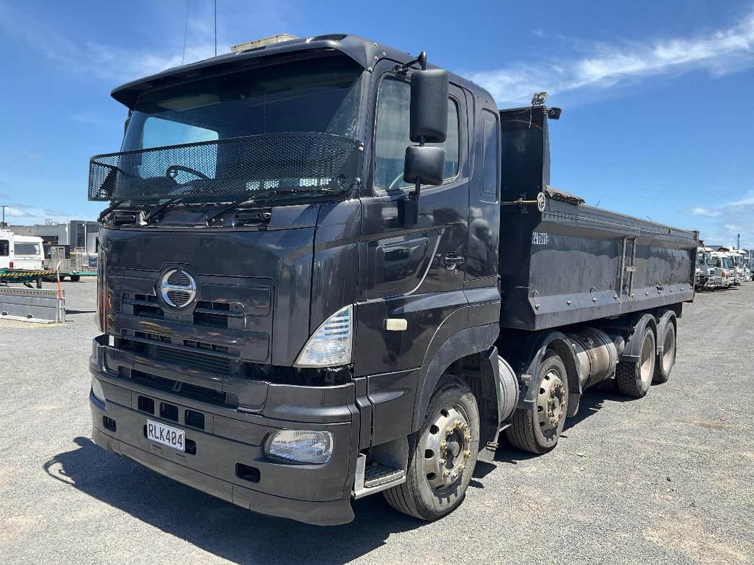 Photo '9' of Hino FY 1Eupg-WPN Tipper