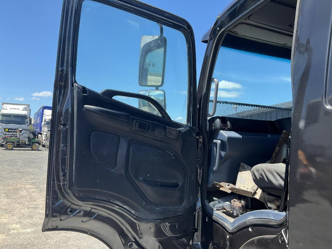 Photo '22' of Hino FY 1Eupg-WPN Tipper