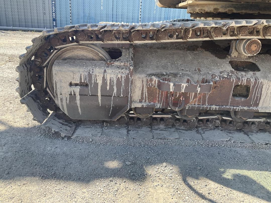 Photo '29' of Hitachi ZX225 USRK Excavator Photo '29' of Hitachi ZX225 USRK Excavator