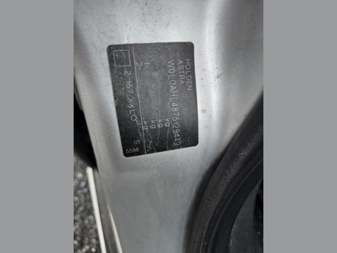 Photo '11' of Holden Astra SRI