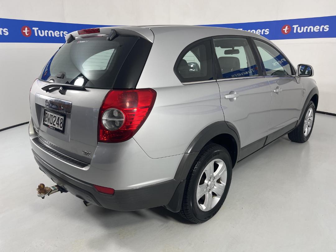 Photo '7' of Holden Captiva 5 Photo '7' of Holden Captiva 5
