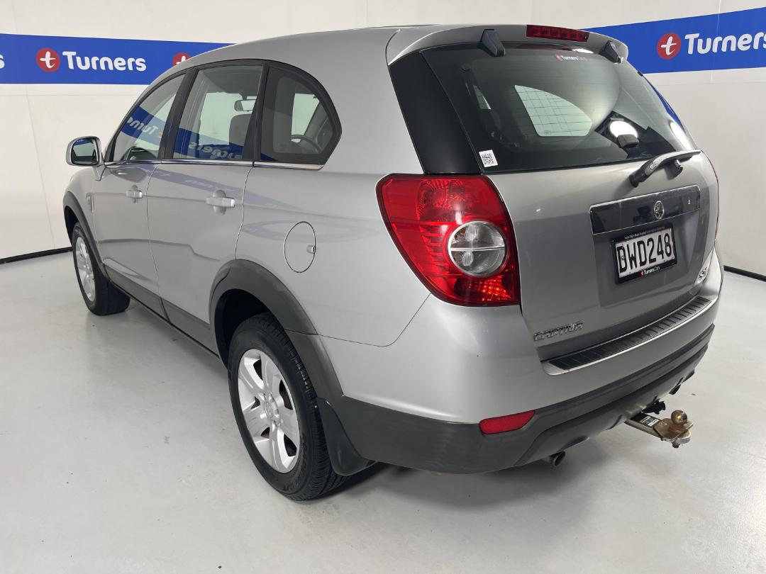 Photo '5' of Holden Captiva 5 Photo '5' of Holden Captiva 5