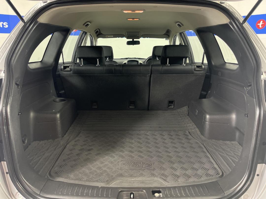 Photo '14' of Holden Captiva 5 Photo '14' of Holden Captiva 5